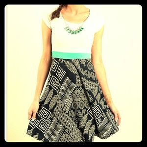 Cute Mini, Midi dress with necklace